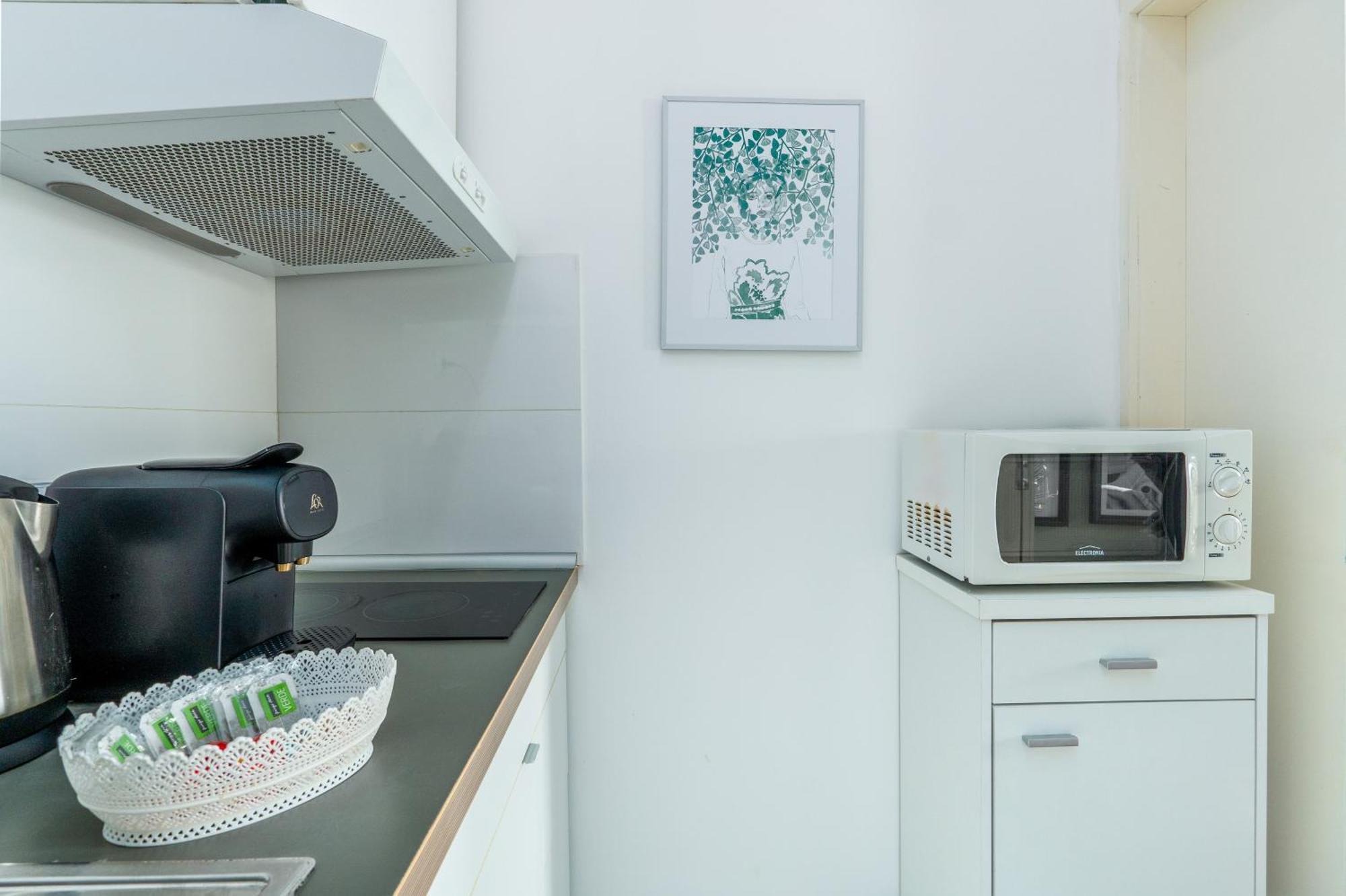 Maison D'Angelina: In The Heart Of Porto Luaran gambar
