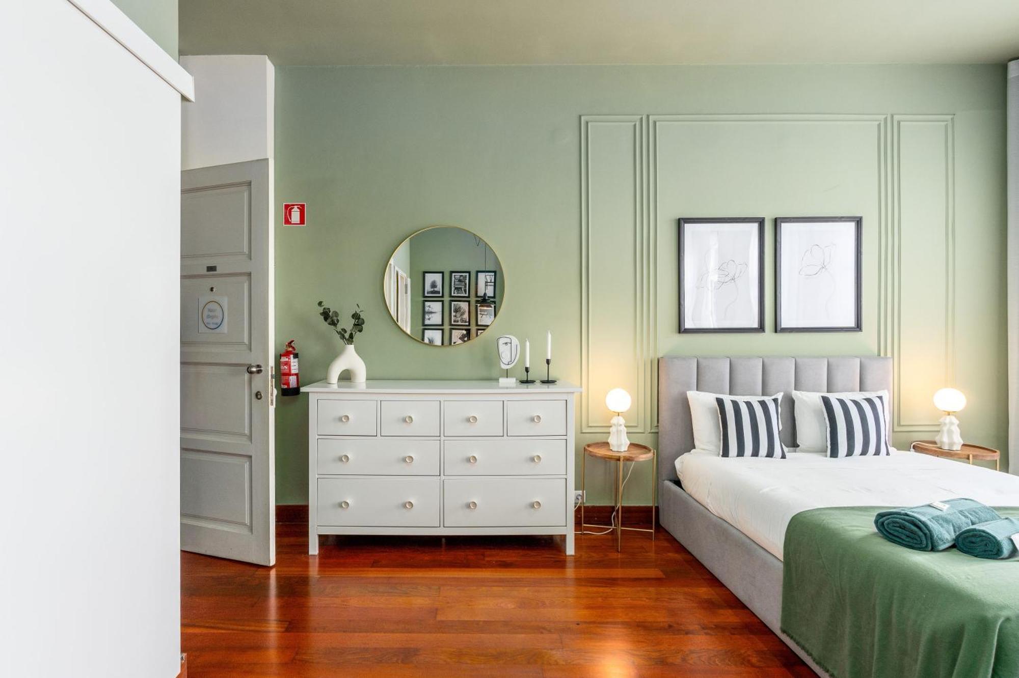 Maison D'Angelina: In The Heart Of Porto Luaran gambar