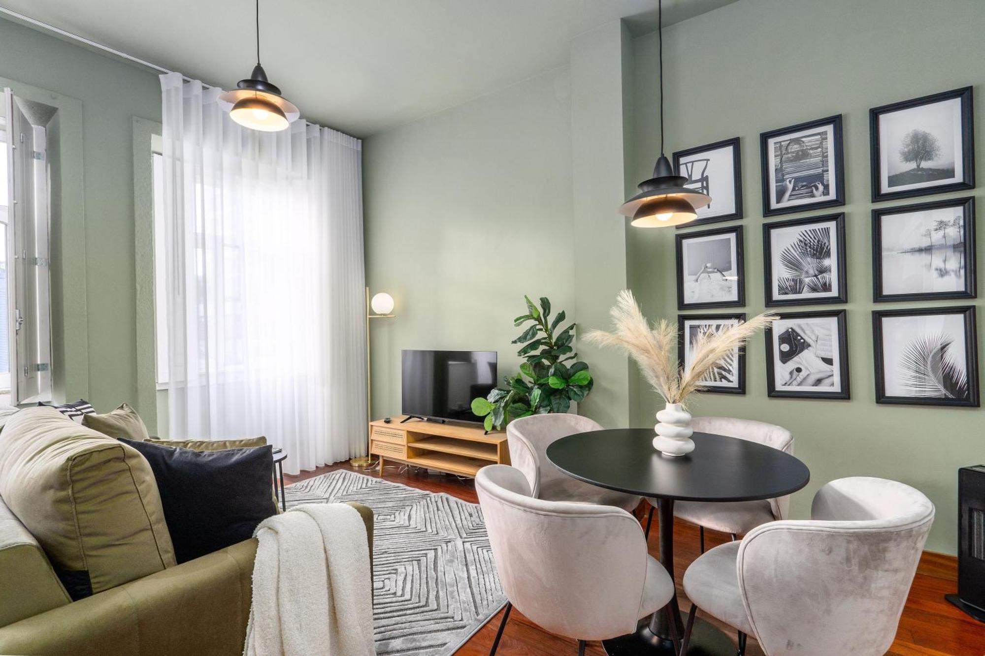 Maison D'Angelina: In The Heart Of Porto Luaran gambar